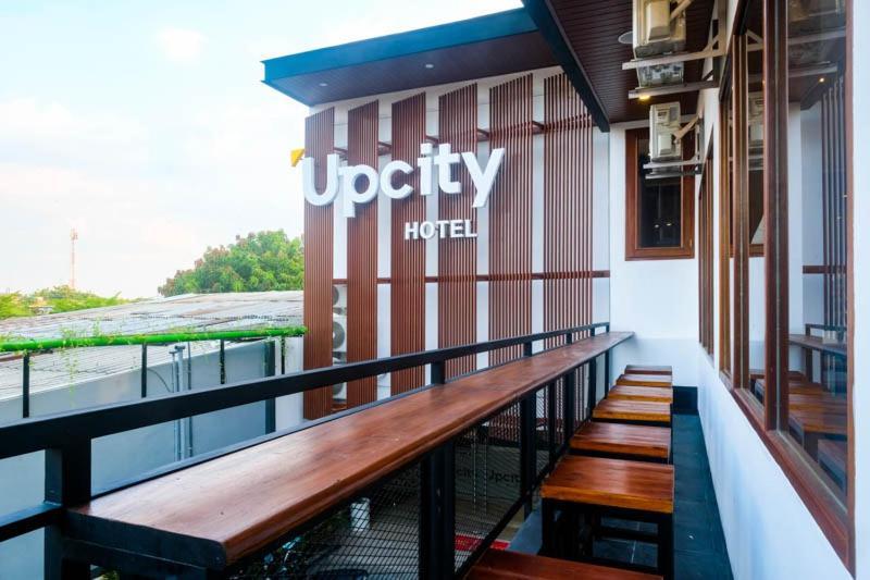 Hotel Upcity Simpang Lima By Sajiwa Semarang